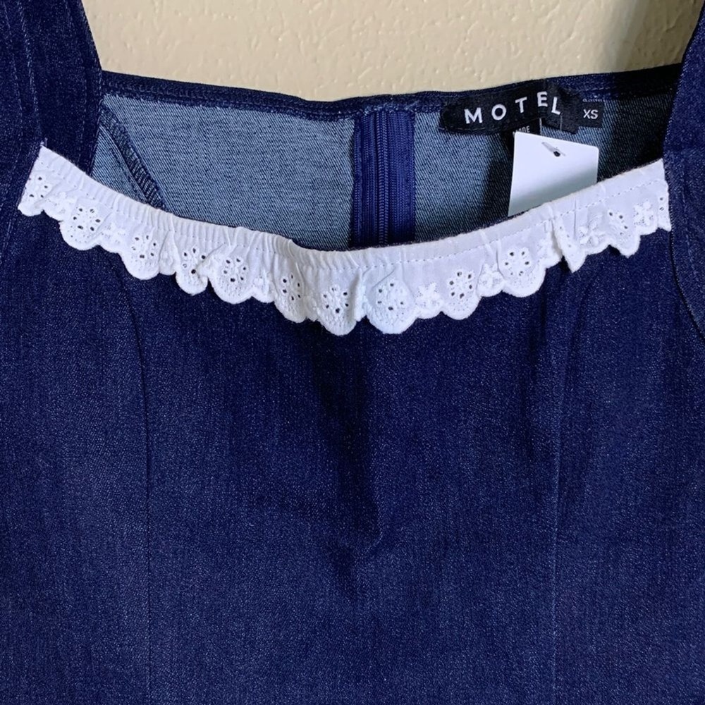 Motel Corset Crop Top Womens XS Blue Denim Eyelet Lace Trim Urban Outfitters - Picture 3 of 7